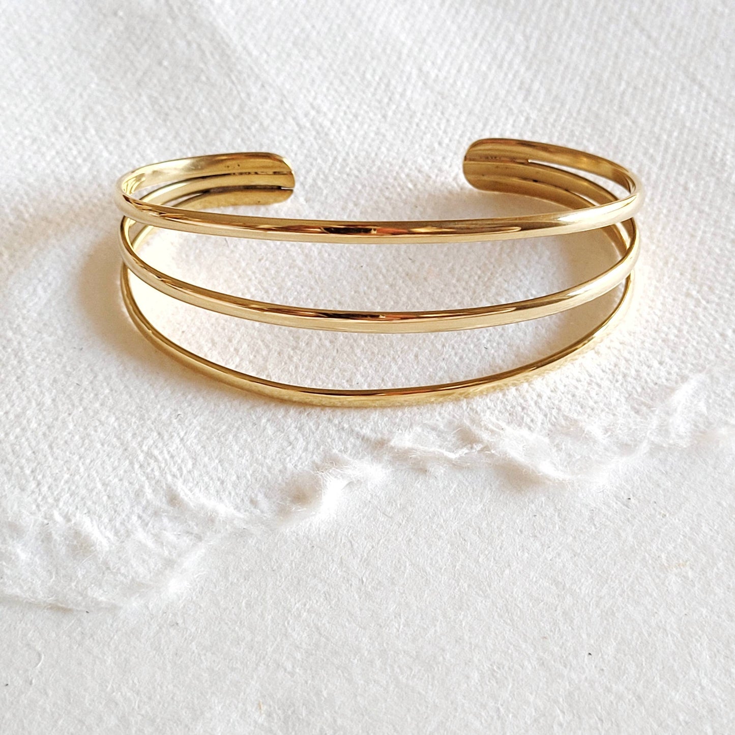 Brass Palm Hand Cuff