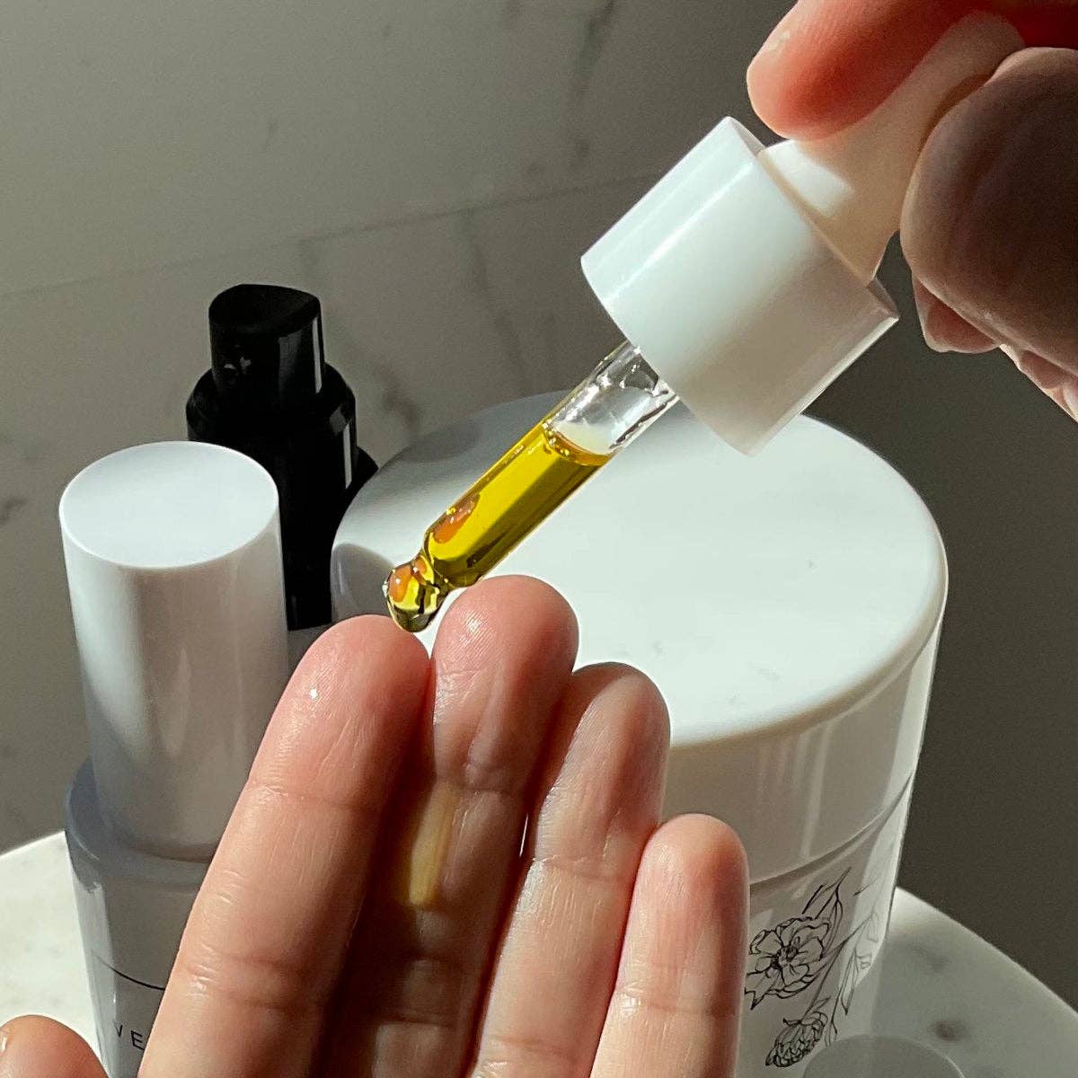 CBD Glowing Skin Face Serum