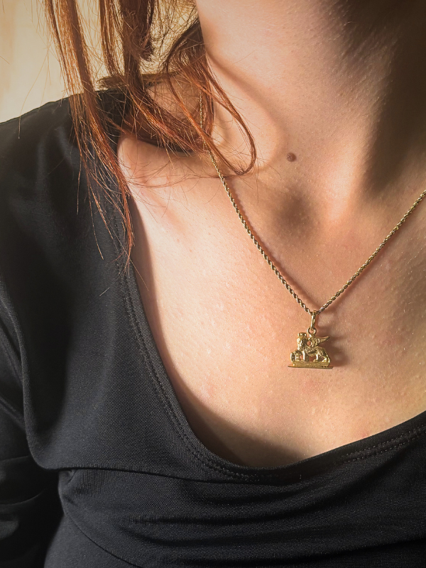 18k Gold Griffin Charm