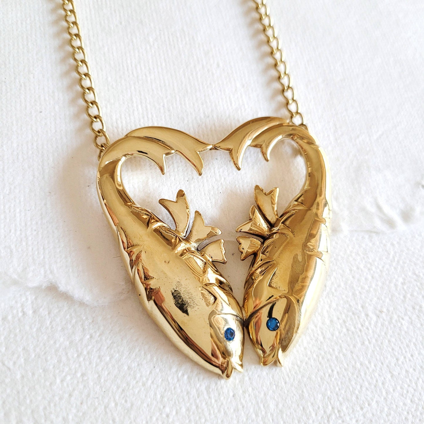 Brass double fish heart aquamarine pendant Necklace