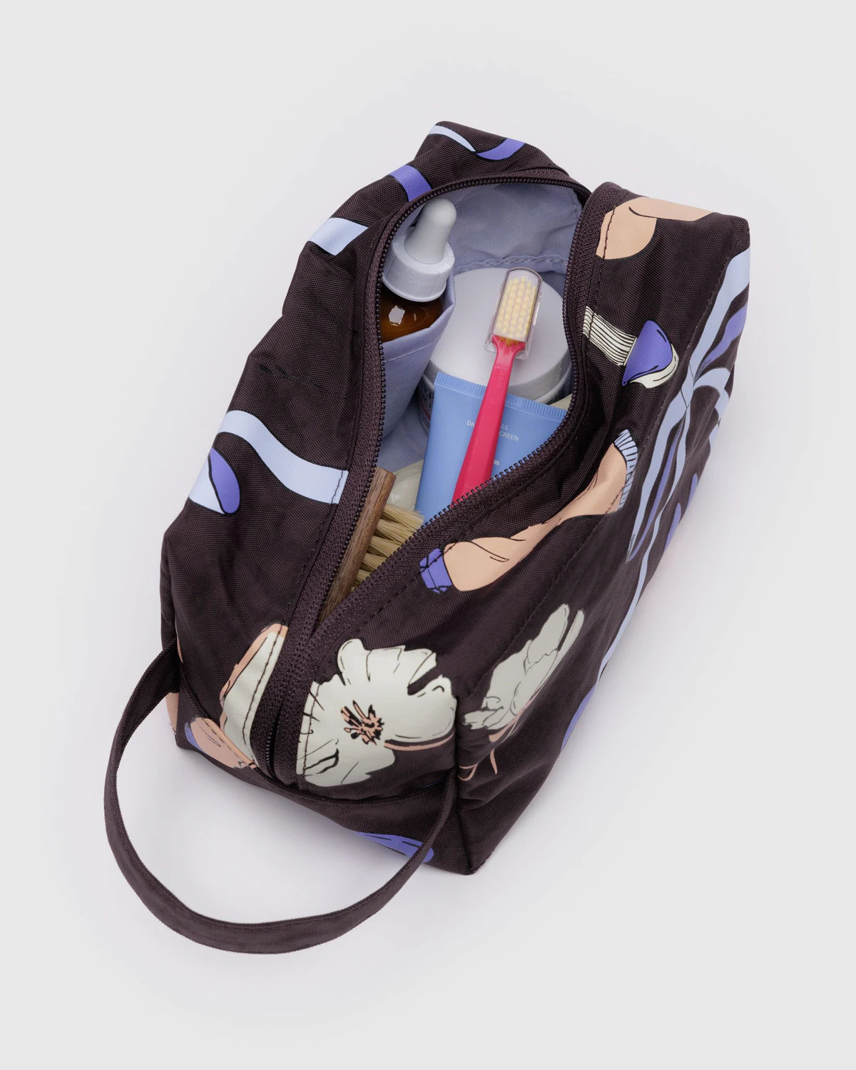 Baggu Dopp Kit in Get Ready With Me