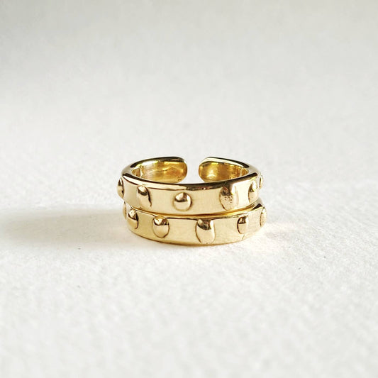Brass droplet ring band stacking