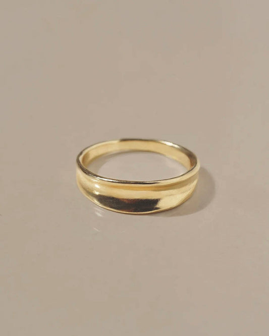 Vesta Ring
