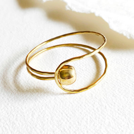 Brass Wire Sphere Bangle Bracelet