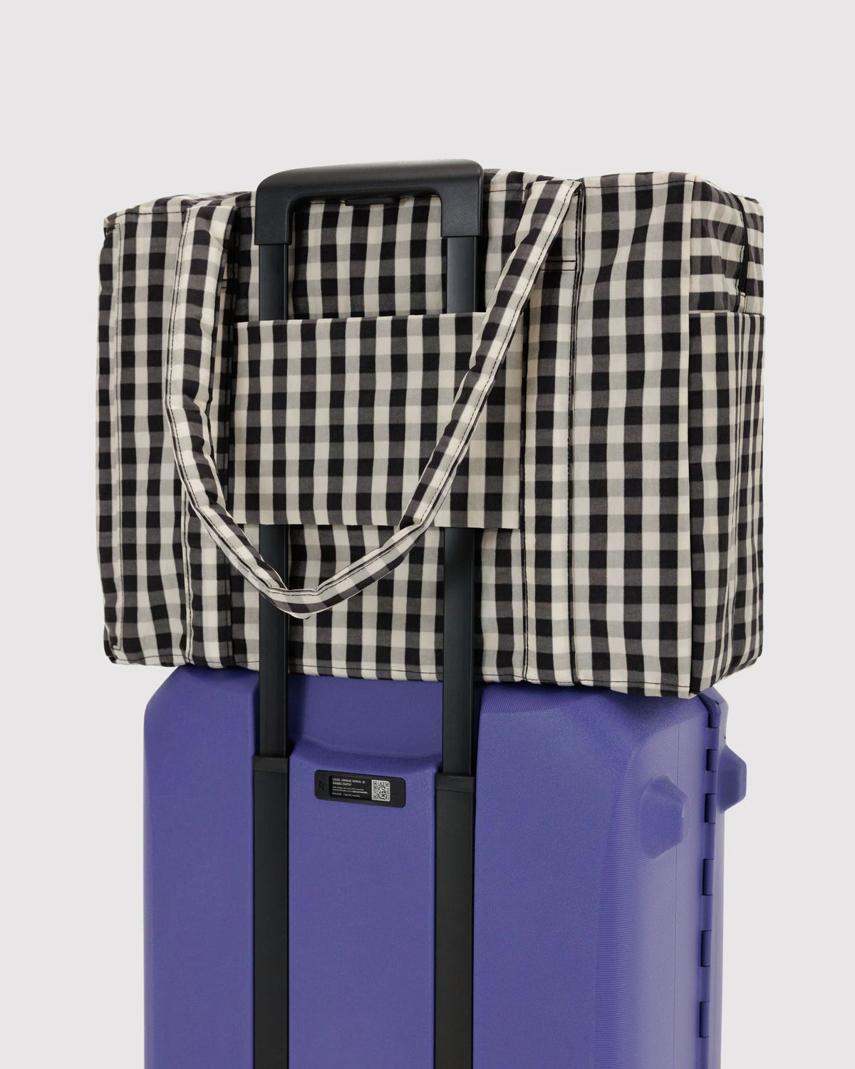 Cloud Carry On - Five Exterior Pockets