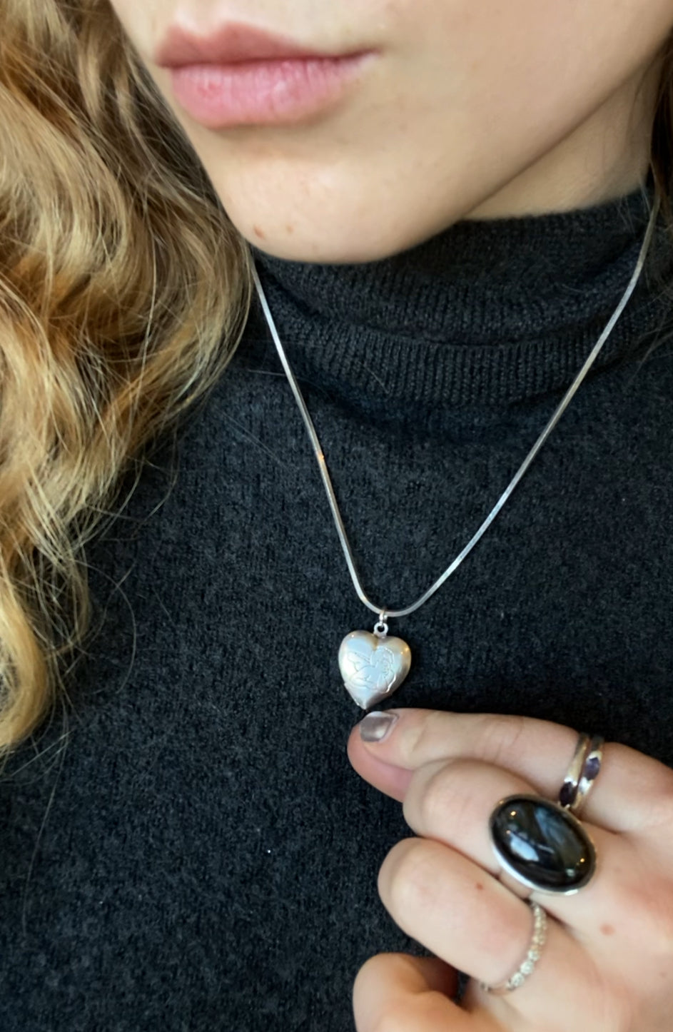 Vintage Angel/Heart Locket w Multiple Compartments