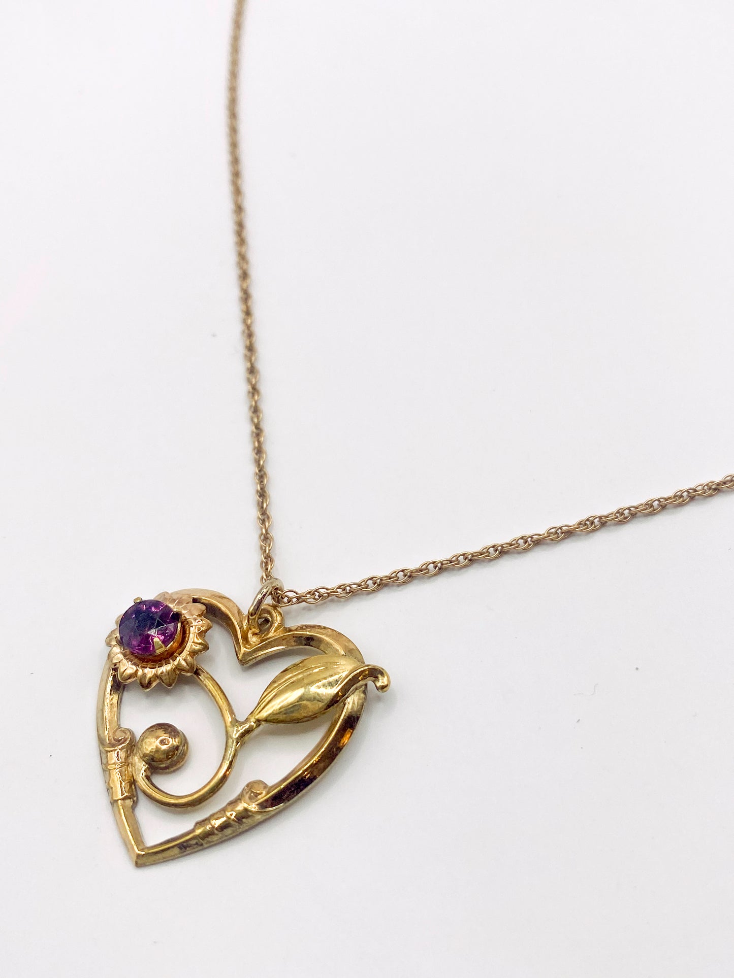 20" 14K Gold Chain with Heart and Flower Pendant