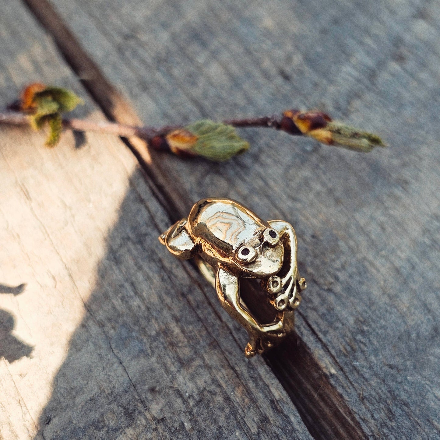 Brass Adjustable Frog Ring
