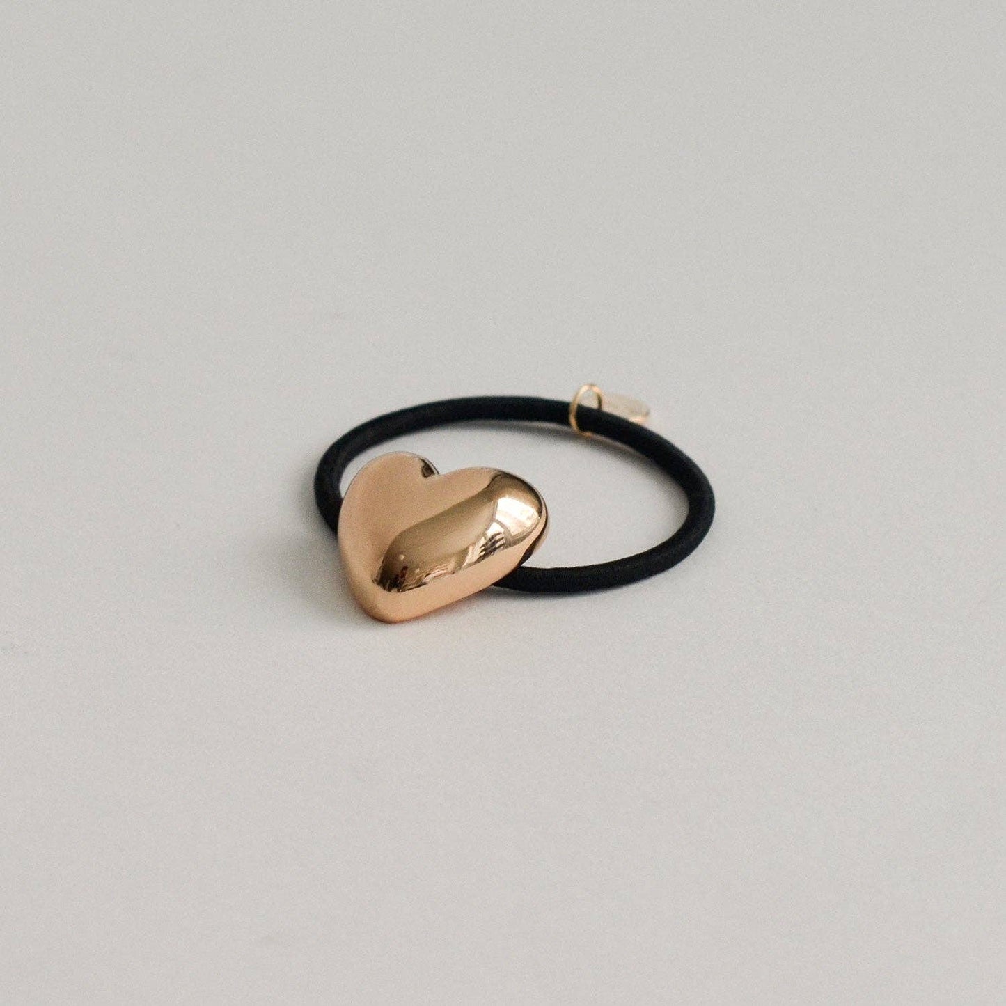 Heart-Shaped Metal Cuff Hair Tie | Gold