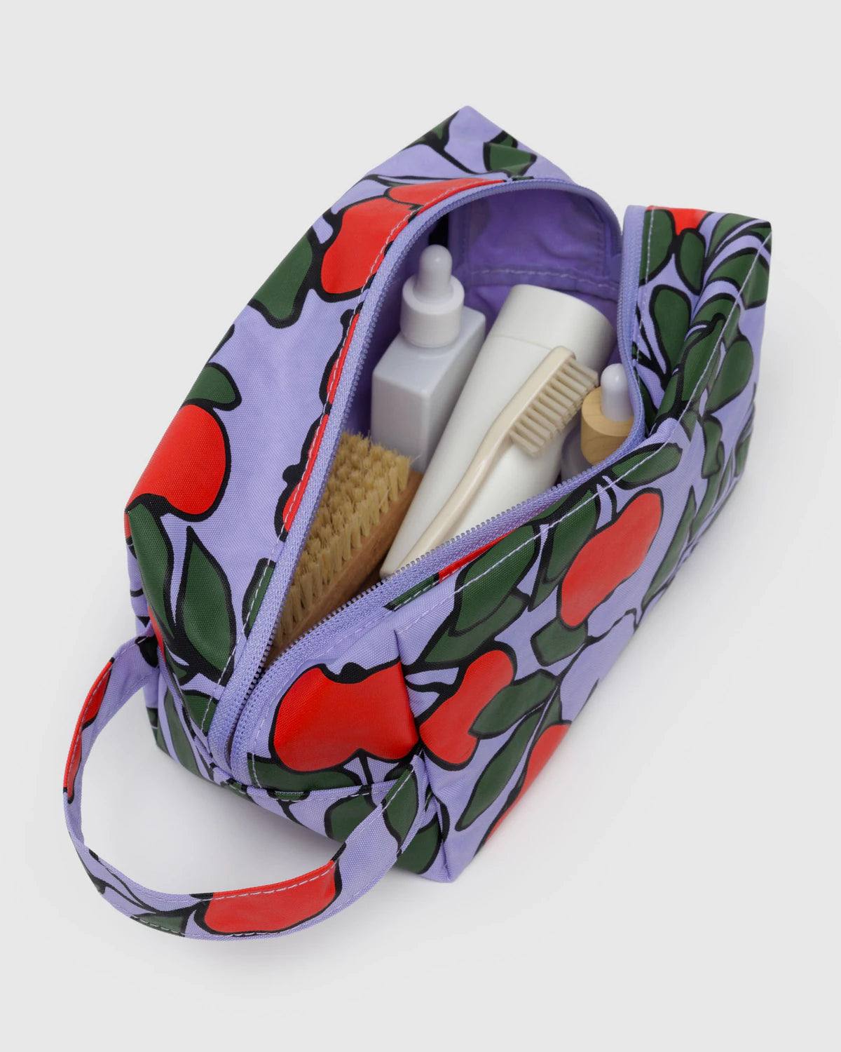 Baggu Dopp Kit in Apple Tree