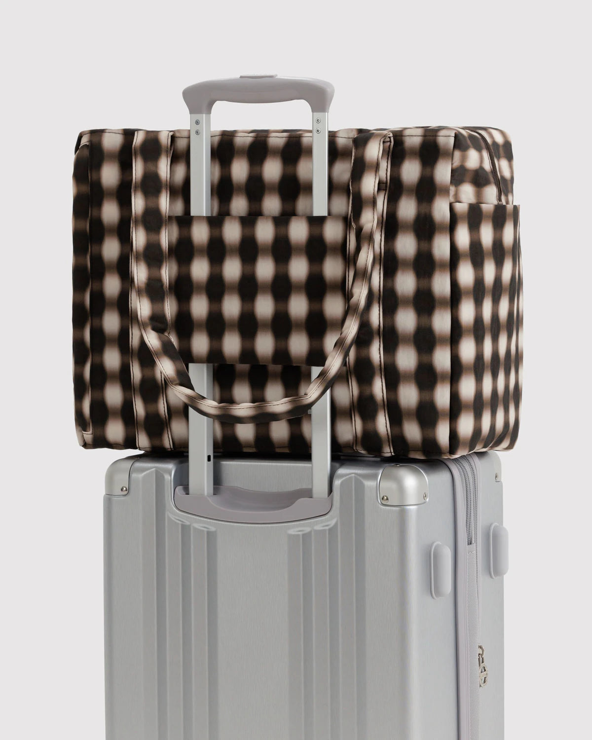 Small Cloud Carry On