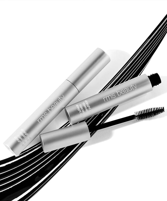 Straight Up™ Volumizing Peptide Mascara